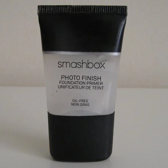 2 For 1: Make Up For Ever HD Powder & Smashbox Photo Finish Primer - Picture 2 of 6